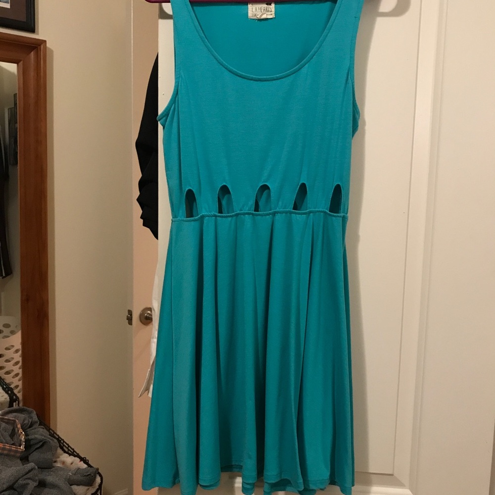 Keyhole dress **AVAILABLE UNTIL 10/1**